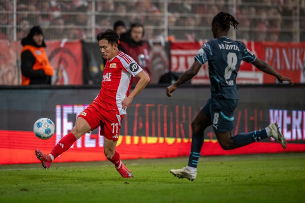 정우영은 라이프치히를 상대로 간만에 출전해 20분간 뛰었다