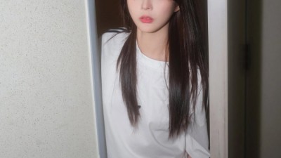 새로 산 속옷 자랑하는 옆집누나