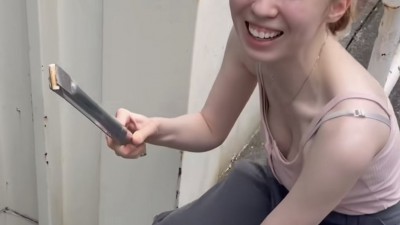 ㅇㅎ) 담배꽁초 수거 하시는 누님들