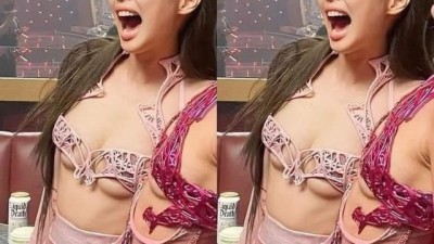 진짜 난해한 제니 노출.. jpg