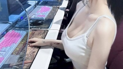 PC방에 꼭 한명씩 존재한다는 동네 노는 누나st