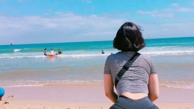 바닷가 검정 레깅스 티팬녀 밝기조절